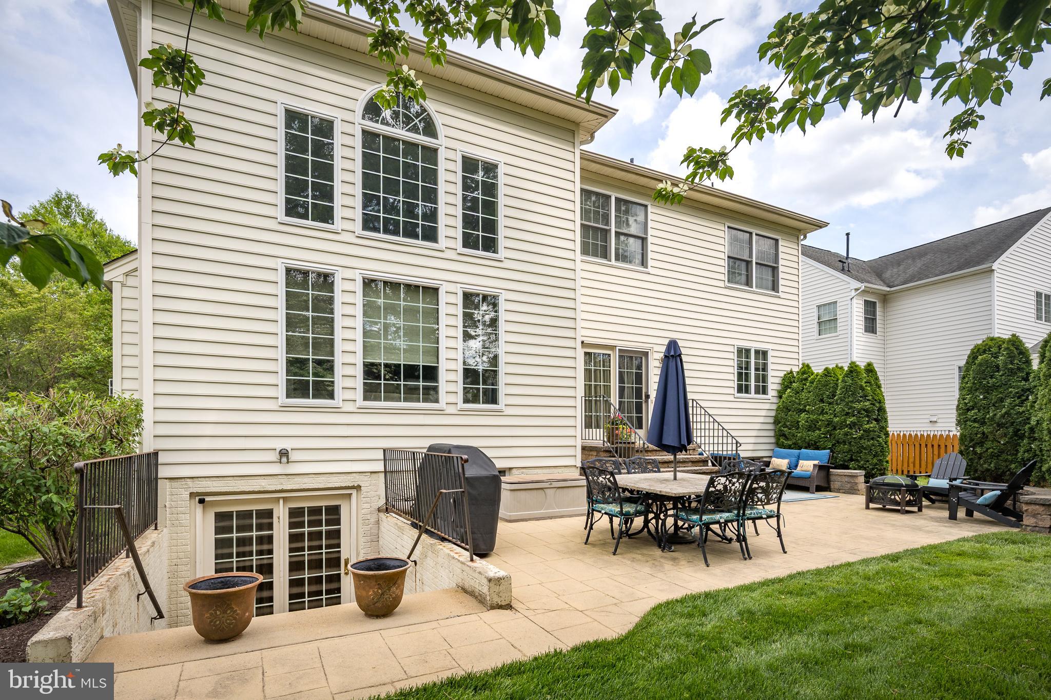 5510 HILLSMAN FARM LANE