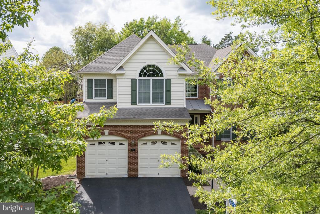 5510 HILLSMAN FARM LANE