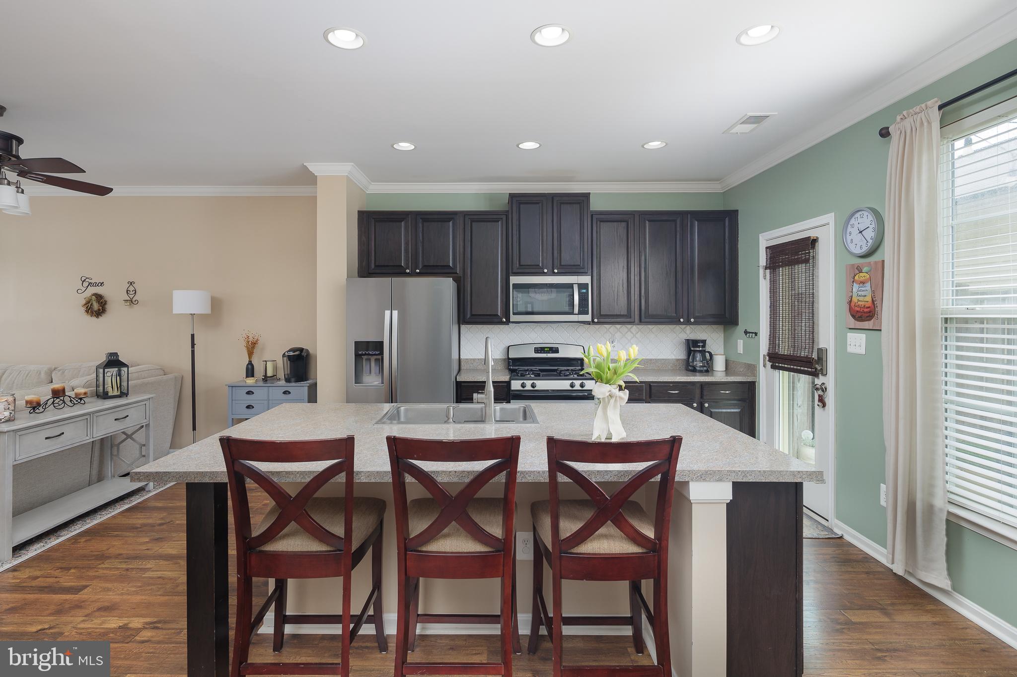 9204 ALVYN LAKE CIRCLE