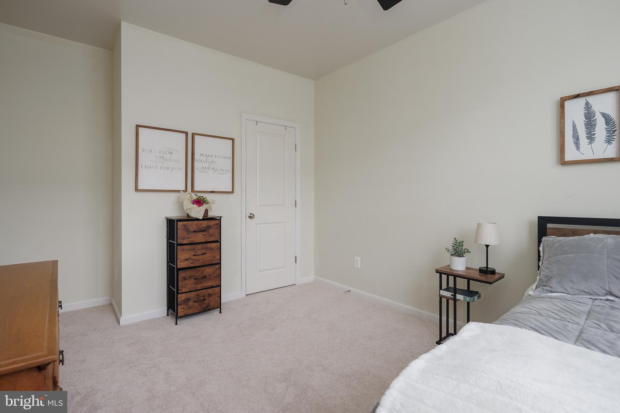 9204 ALVYN LAKE CIRCLE