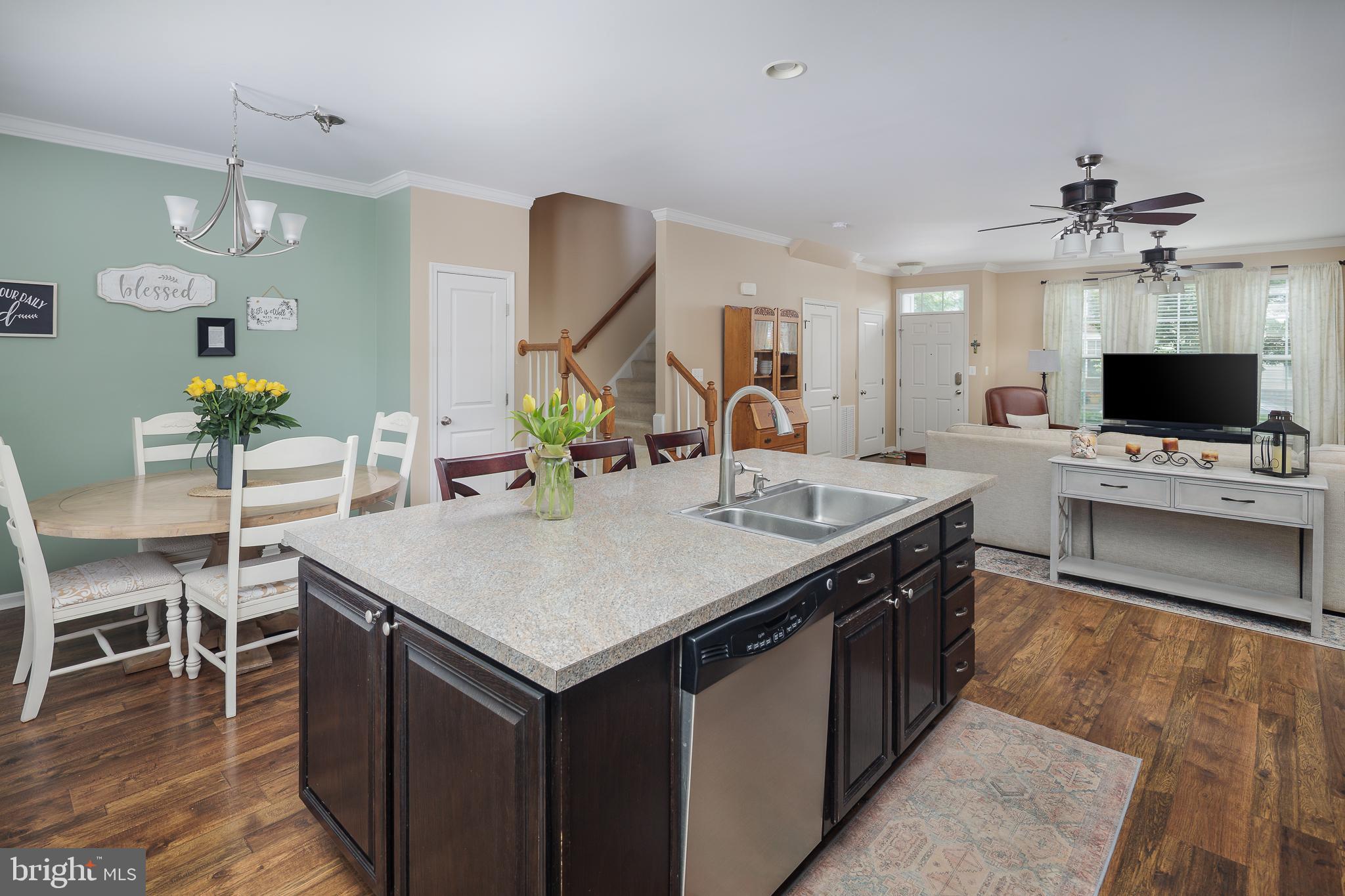 9204 ALVYN LAKE CIRCLE