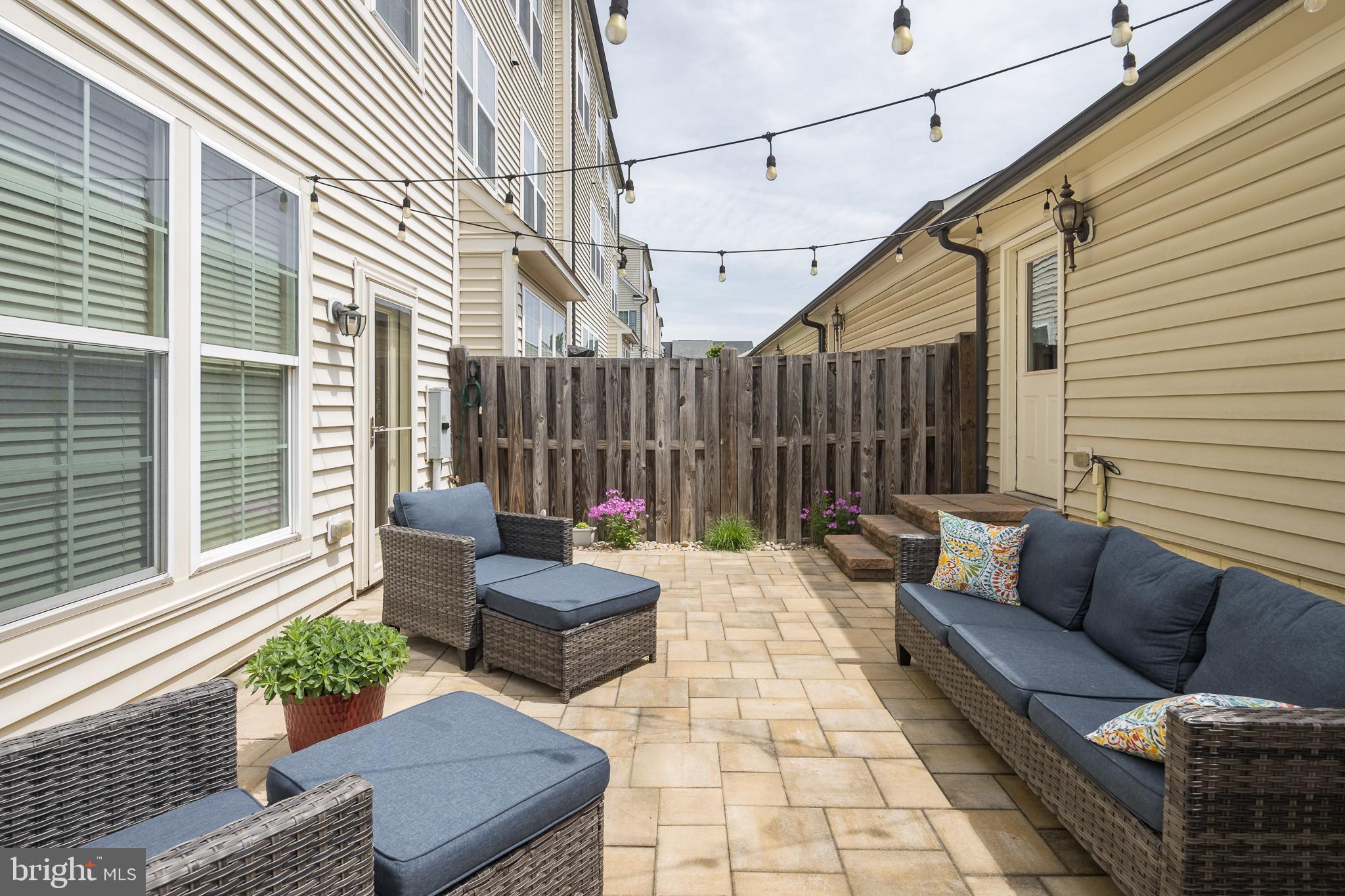 9204 ALVYN LAKE CIRCLE