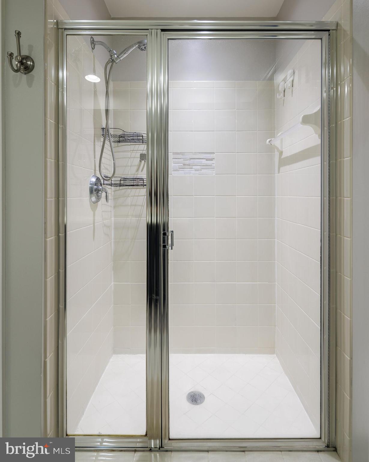 9204 ALVYN LAKE CIRCLE