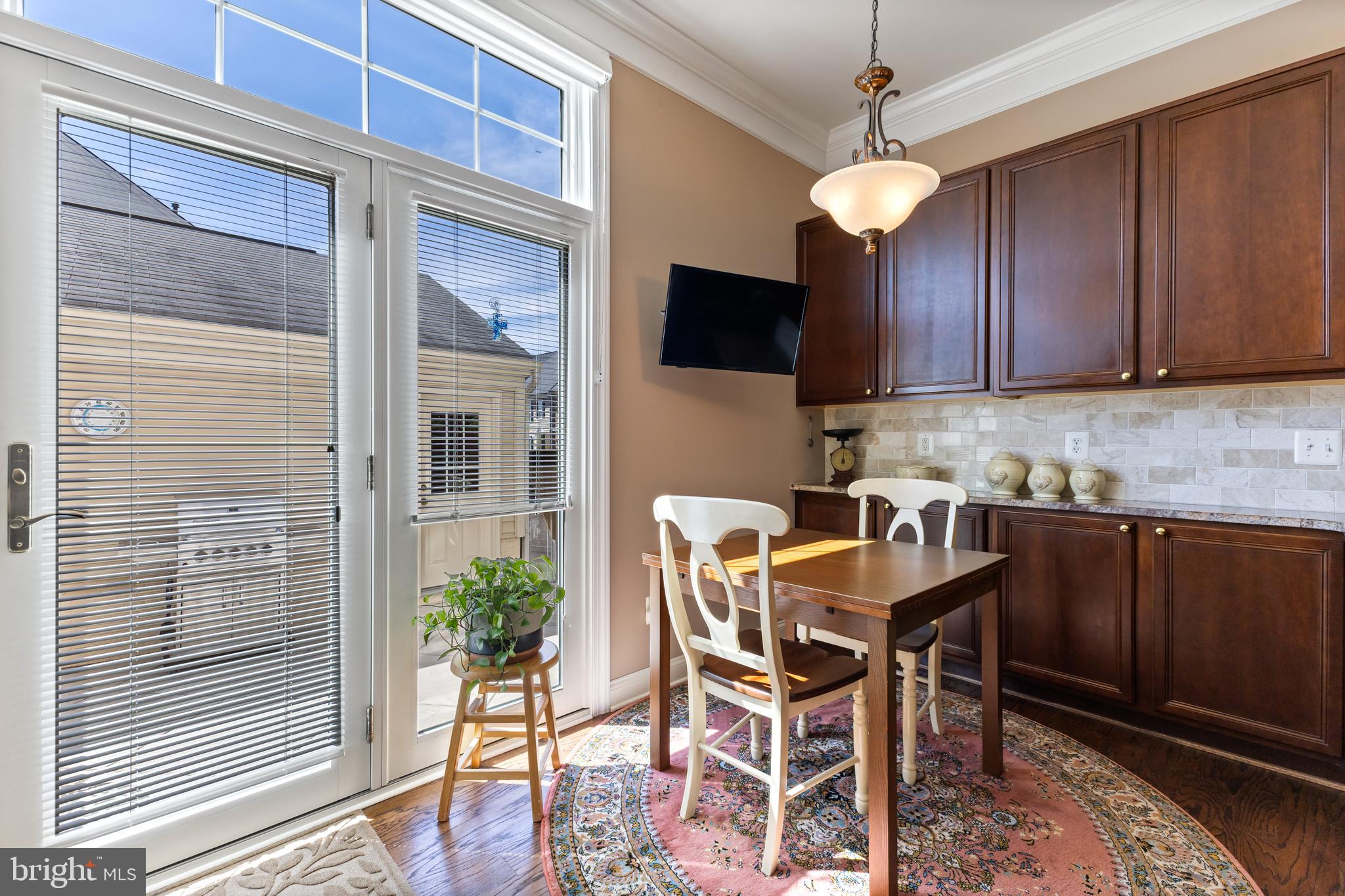 9146 RIBBON FALLS LOOP