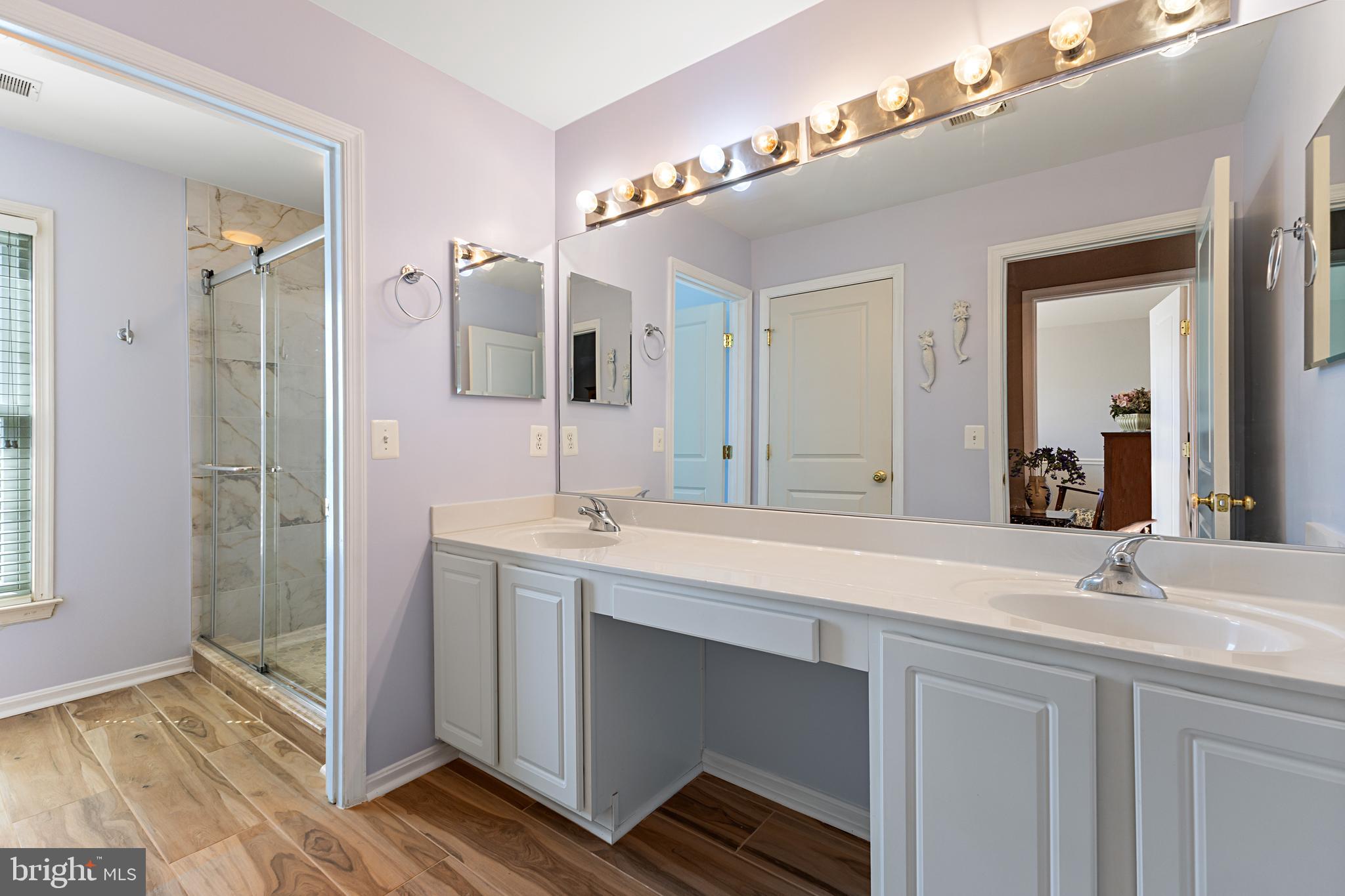 9146 RIBBON FALLS LOOP