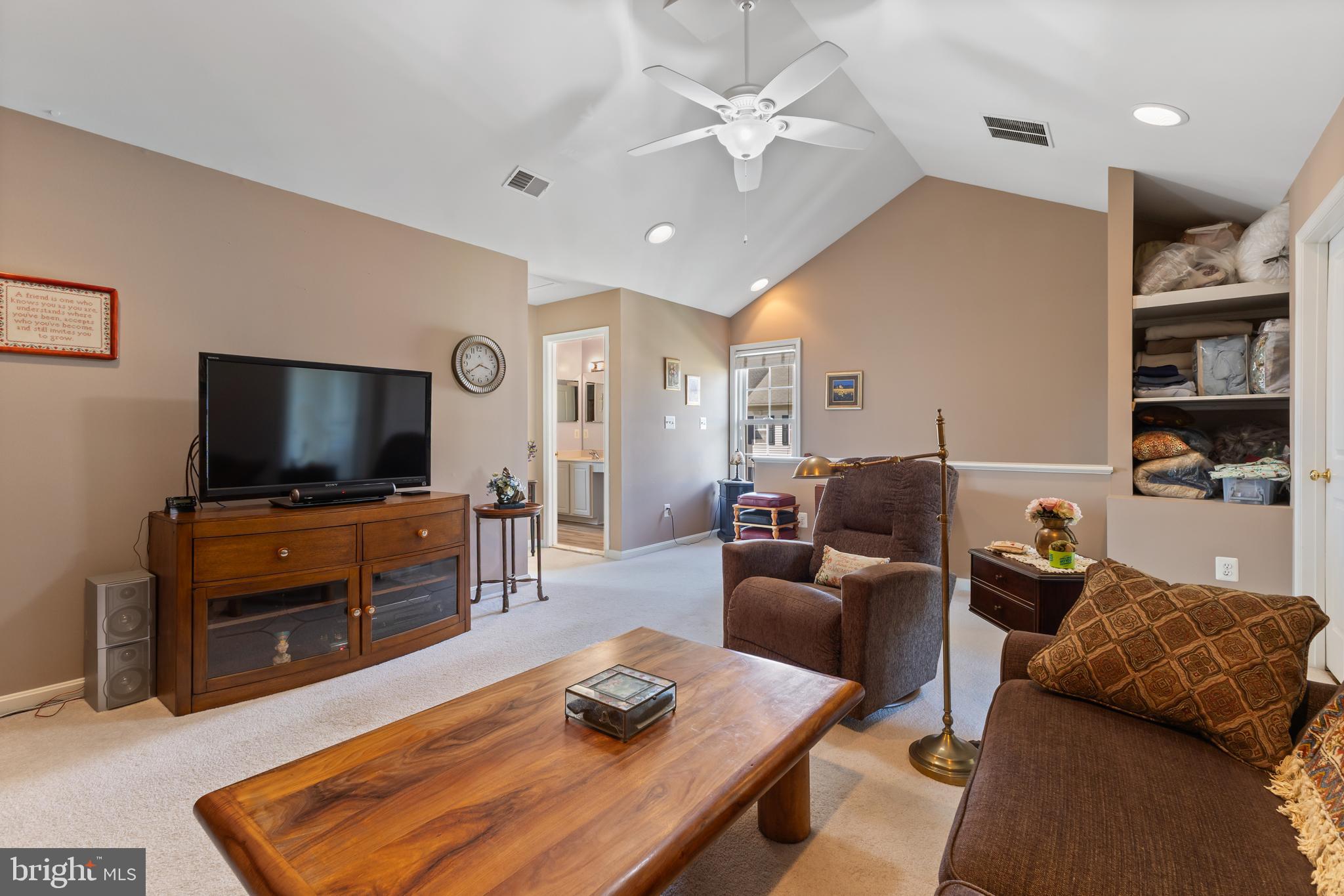 9146 RIBBON FALLS LOOP