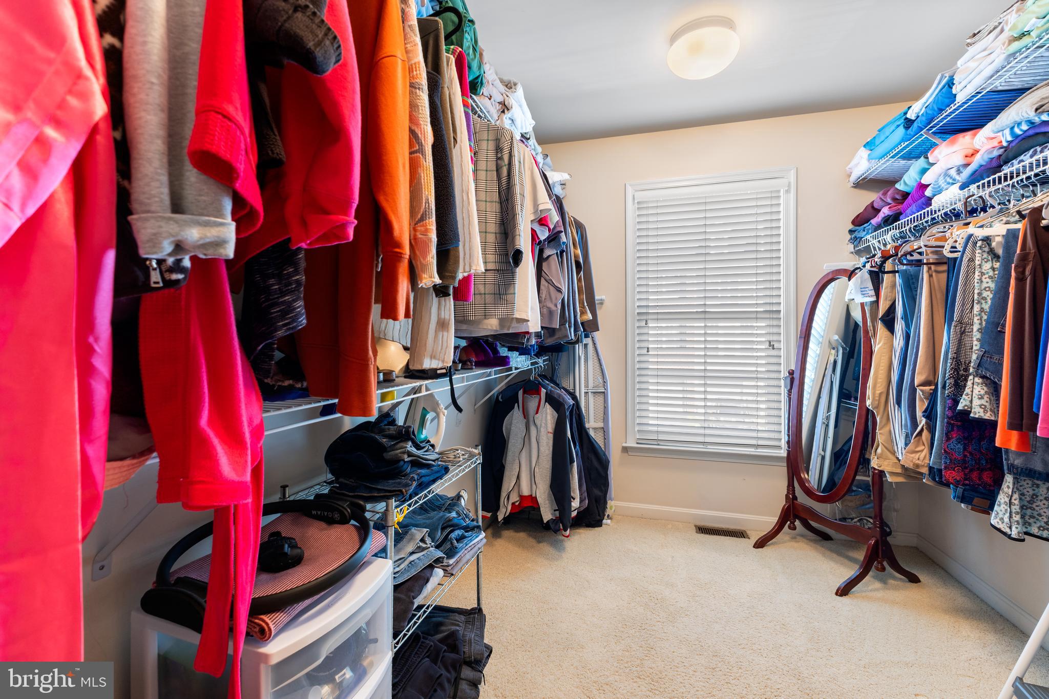 9146 RIBBON FALLS LOOP