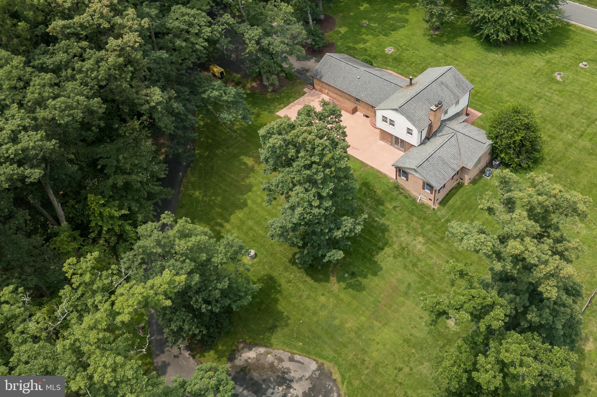 3809 RUSSELL ROAD