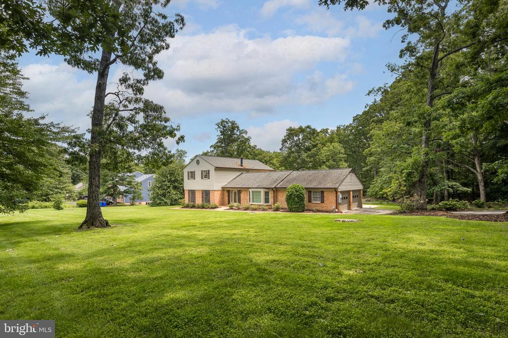 3809 RUSSELL ROAD