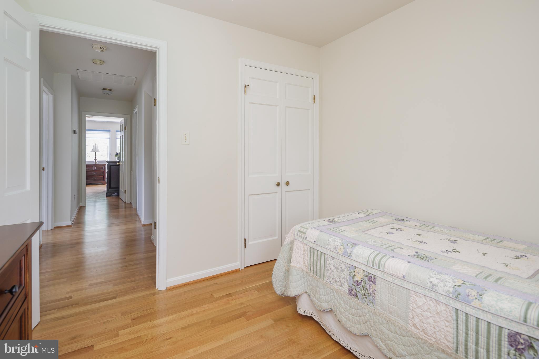 3809 RUSSELL ROAD