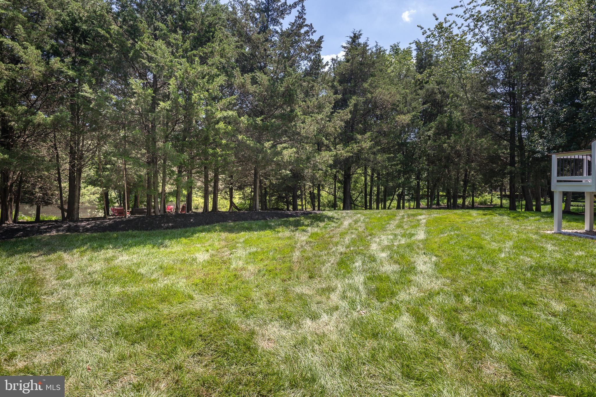 5359 WALKERTON COURT