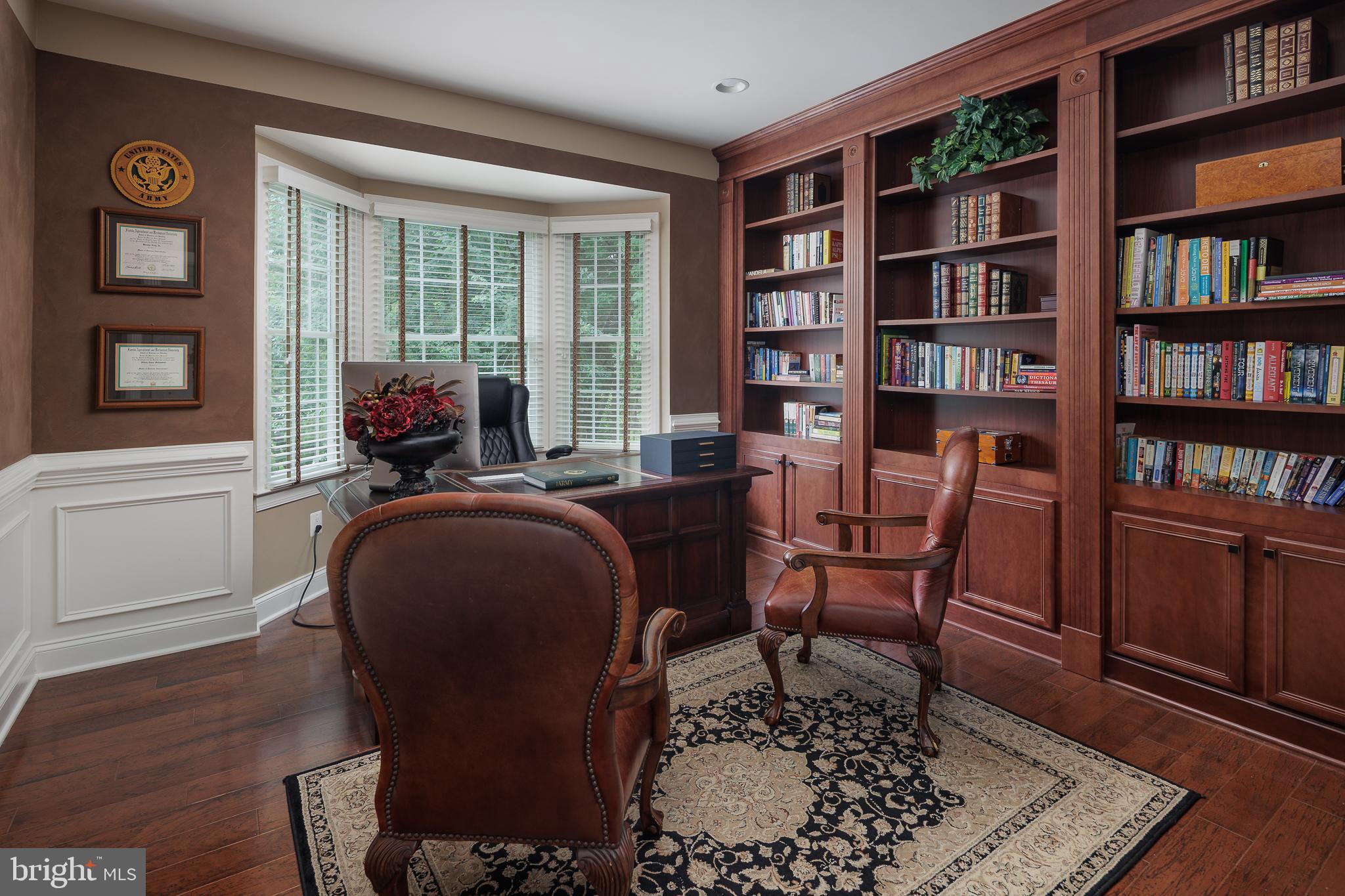 5359 WALKERTON COURT