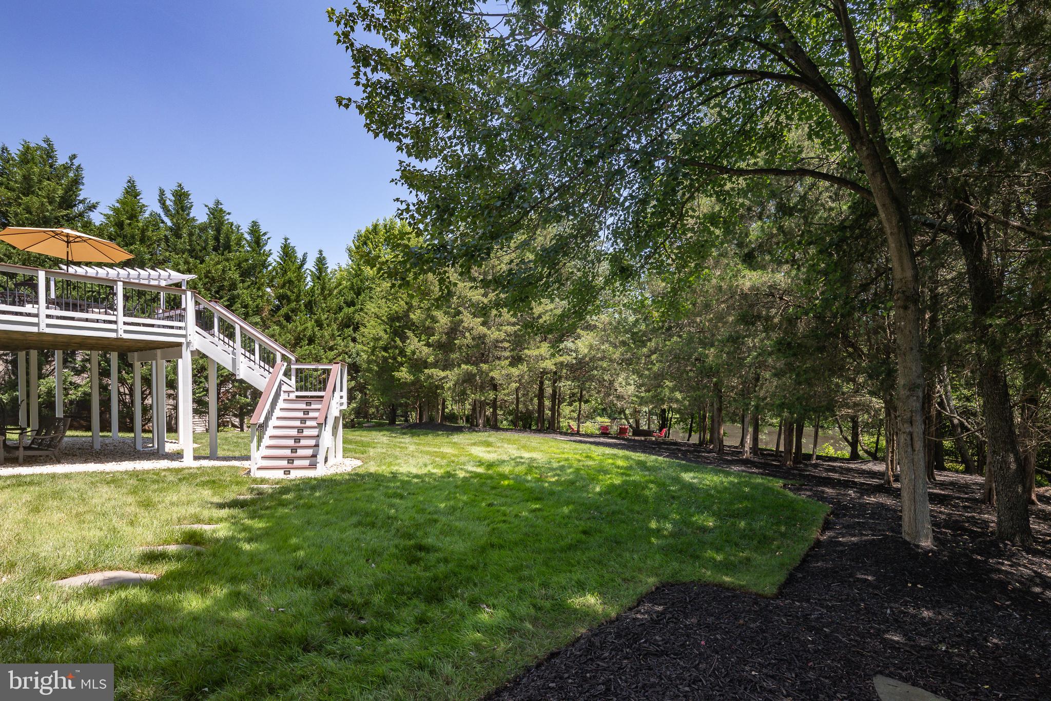 5359 WALKERTON COURT
