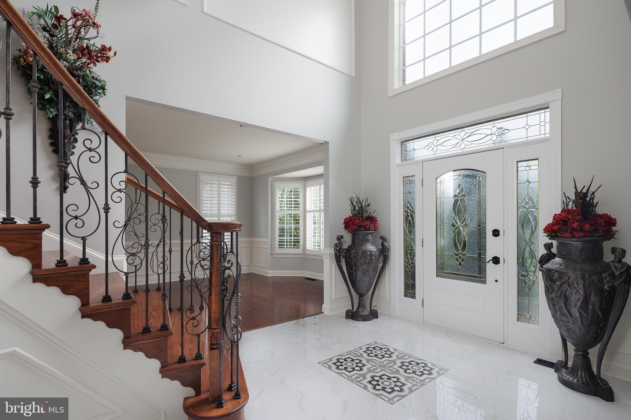 5359 WALKERTON COURT