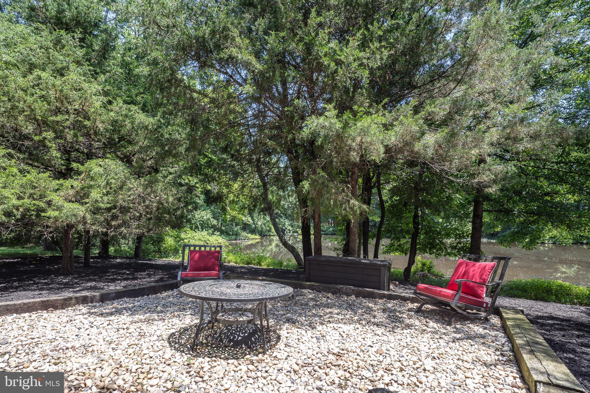 5359 WALKERTON COURT