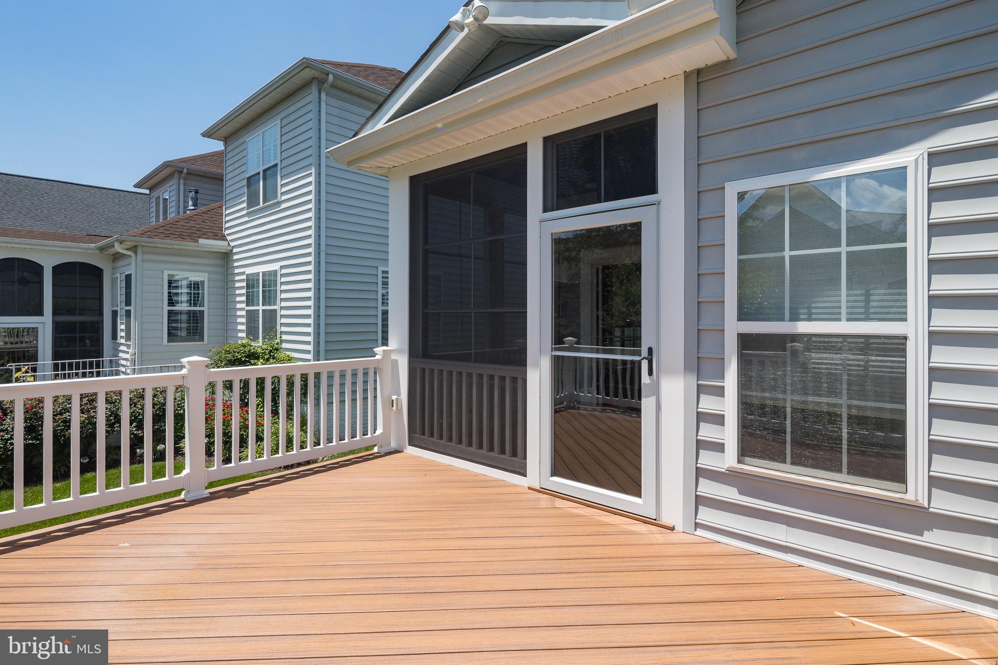 6037 CALUMET COURT