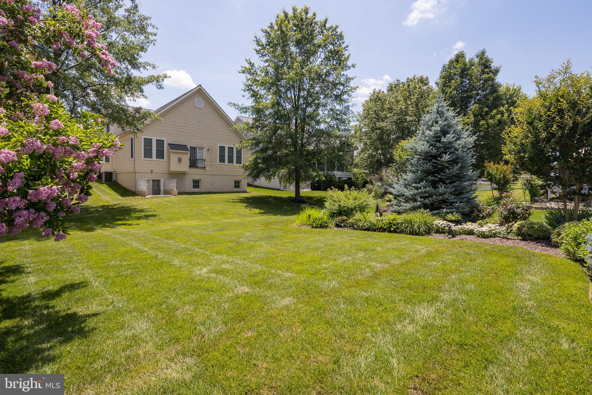 6037 CALUMET COURT