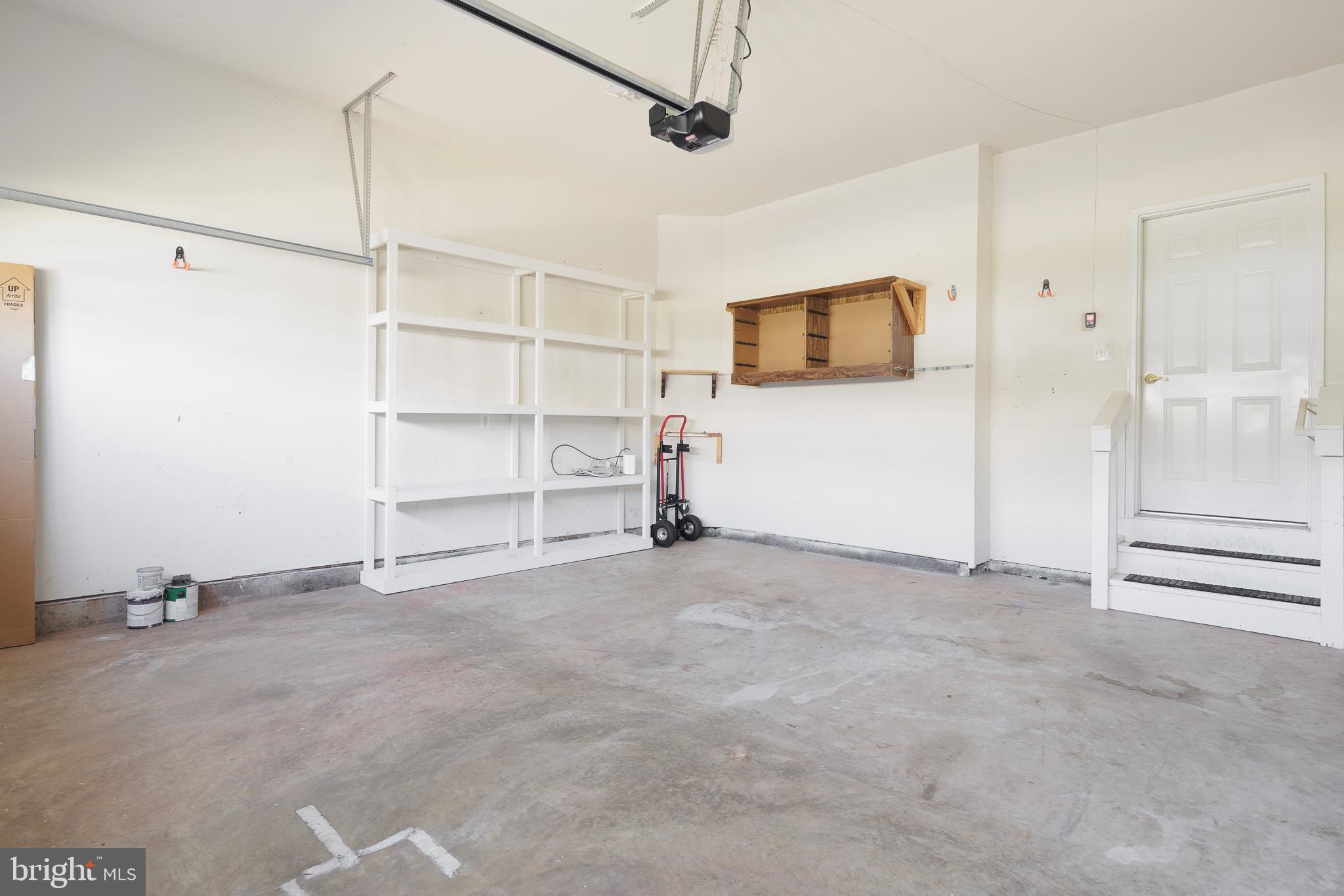 6037 CALUMET COURT