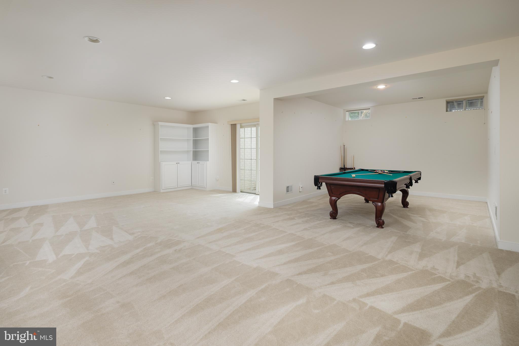 6037 CALUMET COURT