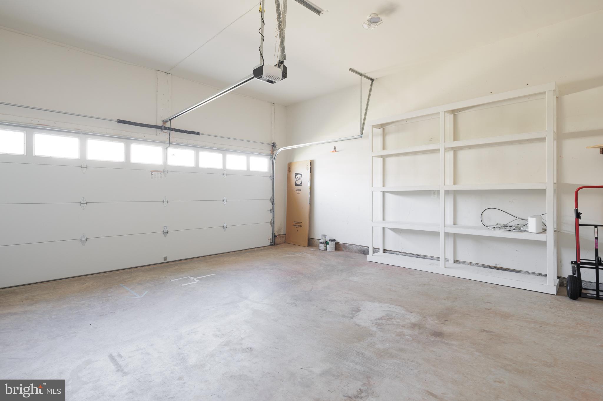 6037 CALUMET COURT
