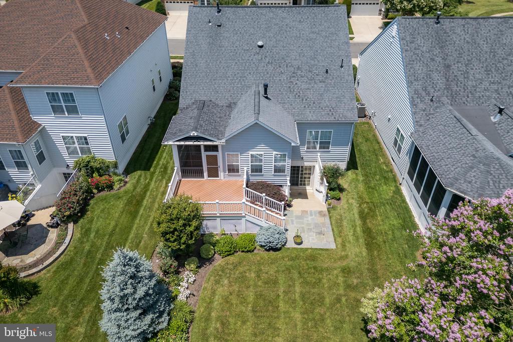 6037 CALUMET COURT