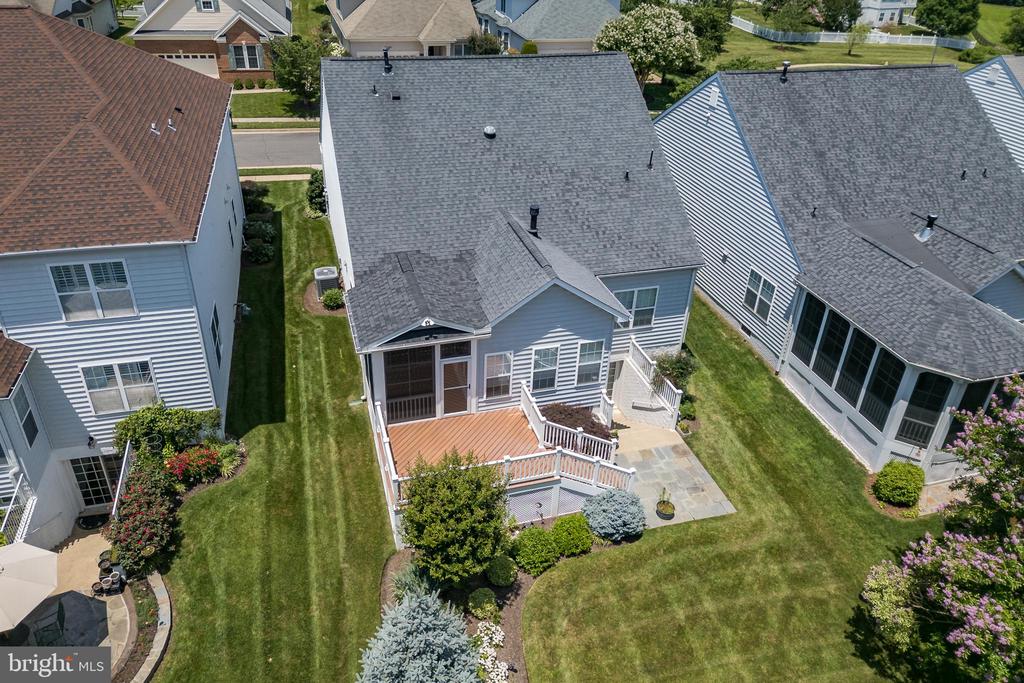 6037 CALUMET COURT