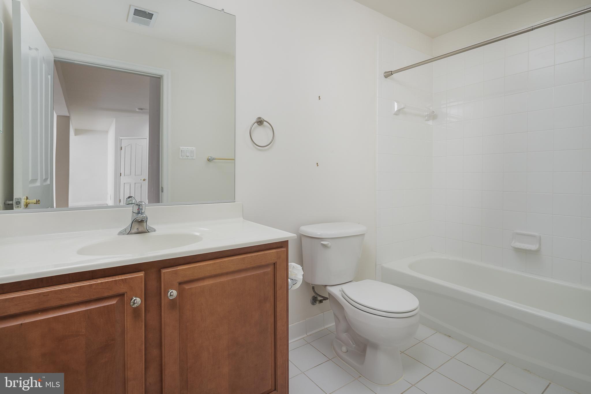 6037 CALUMET COURT