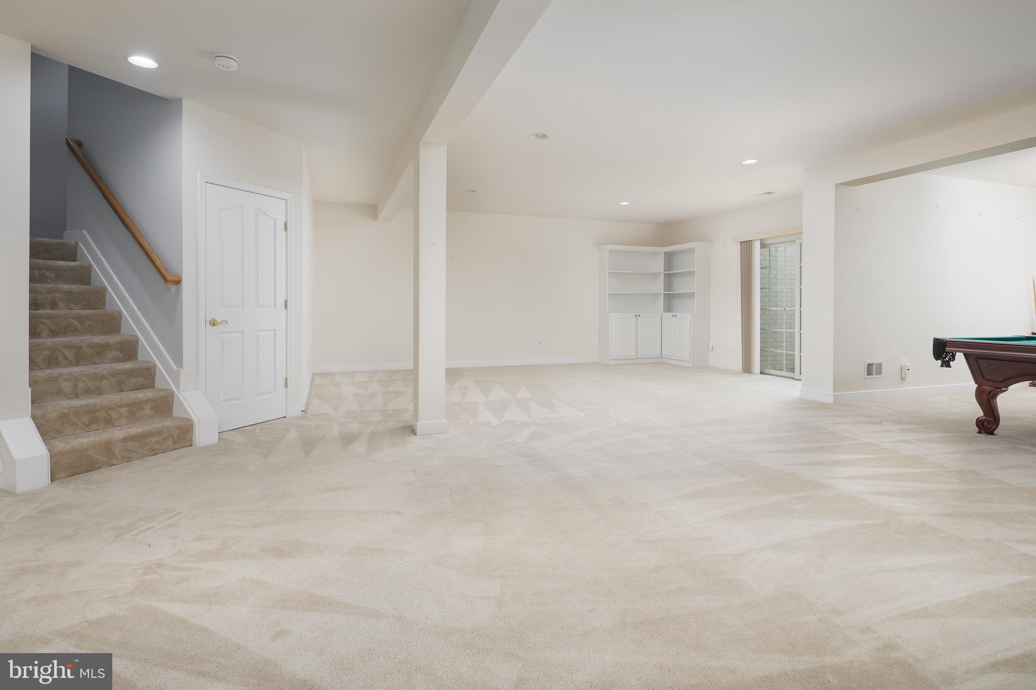 6037 CALUMET COURT