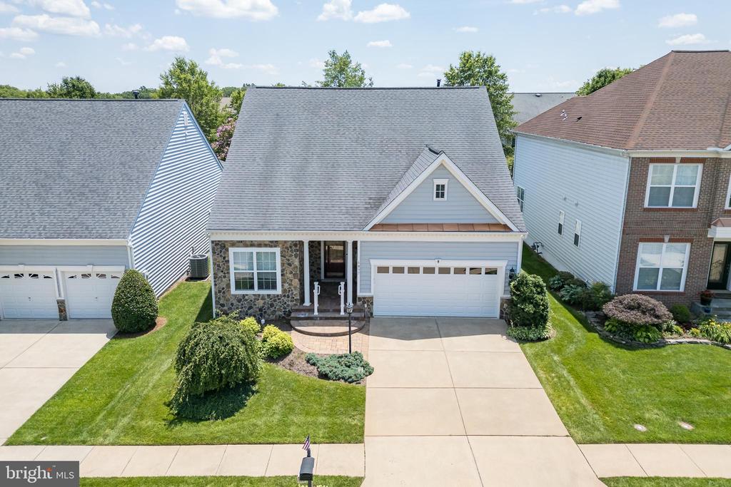 6037 CALUMET COURT