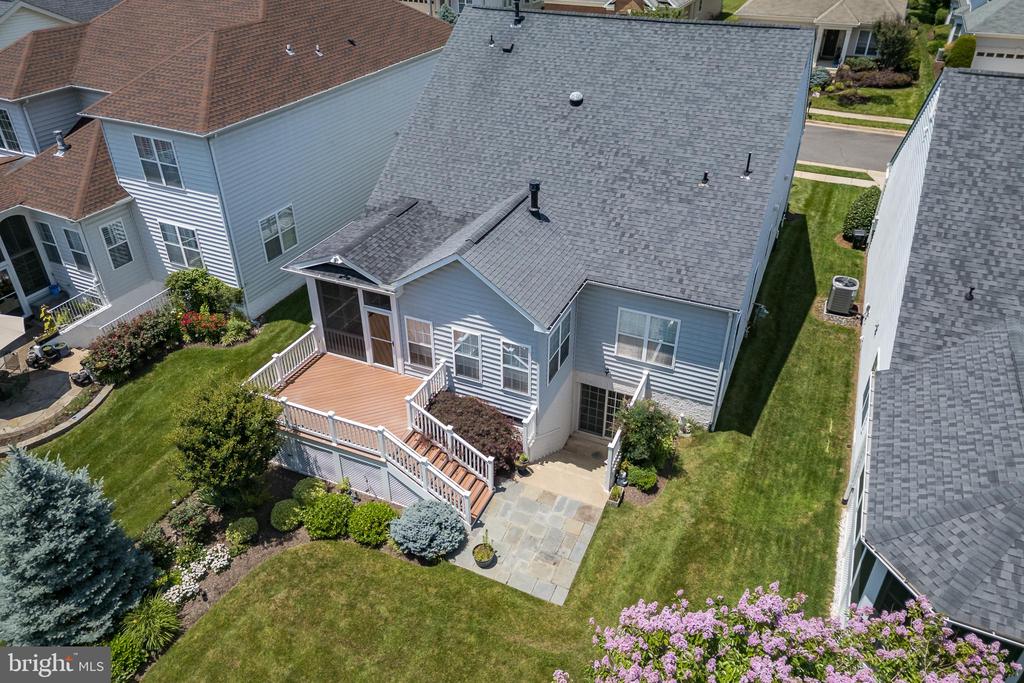 6037 CALUMET COURT