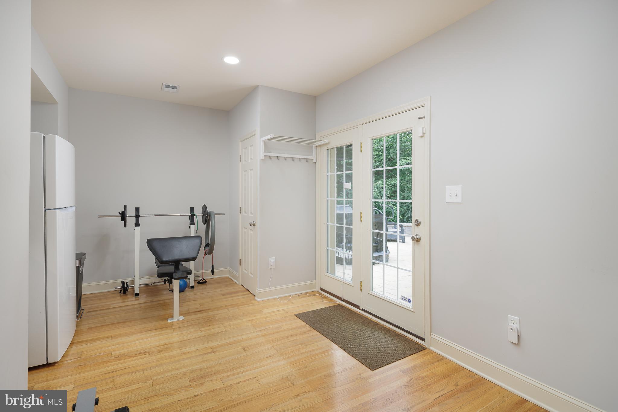 7891 MEADOWGATE DRIVE