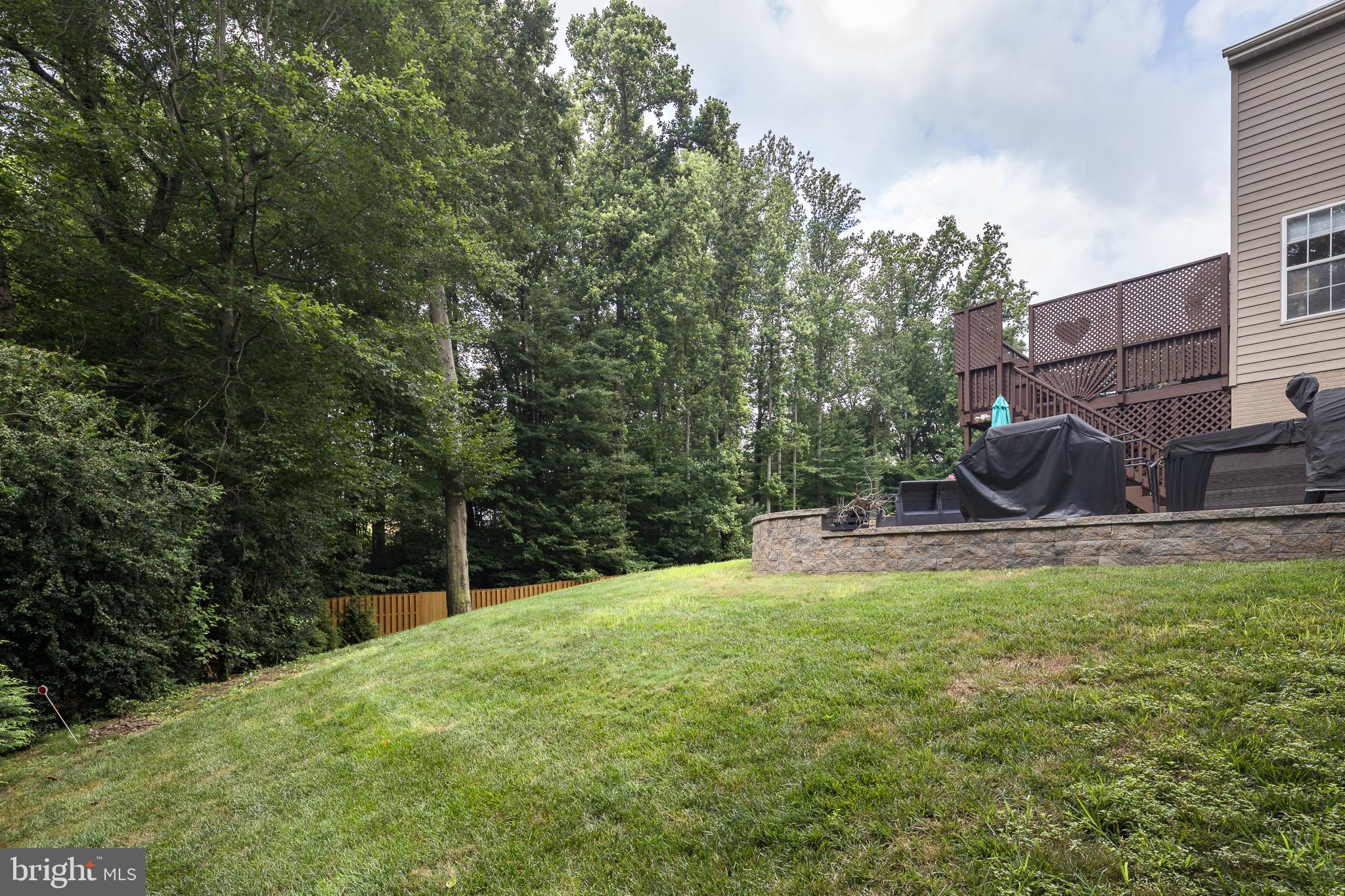 7891 MEADOWGATE DRIVE