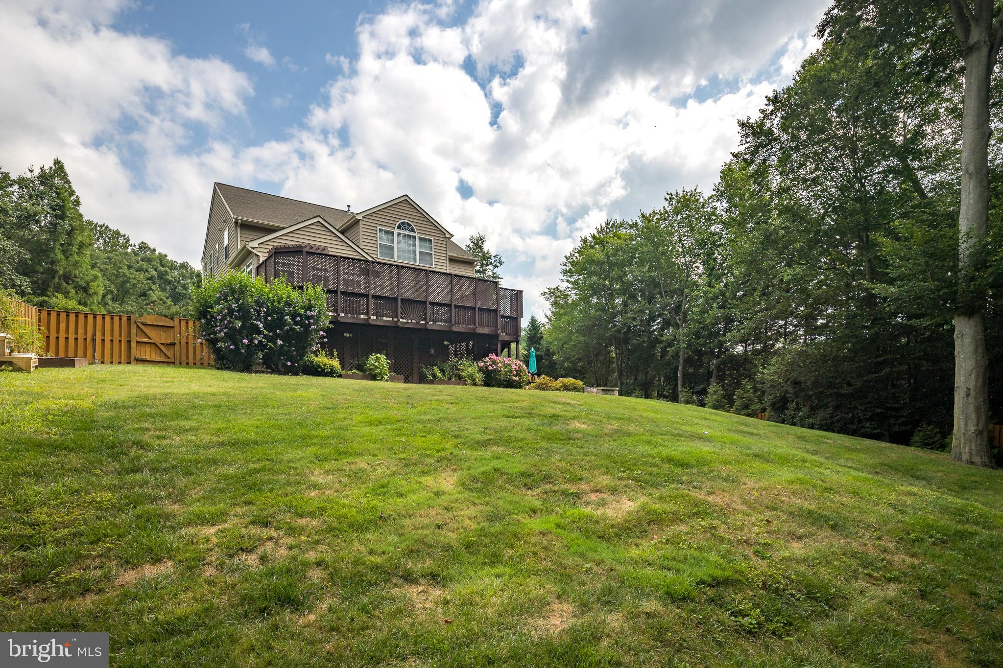 7891 MEADOWGATE DRIVE