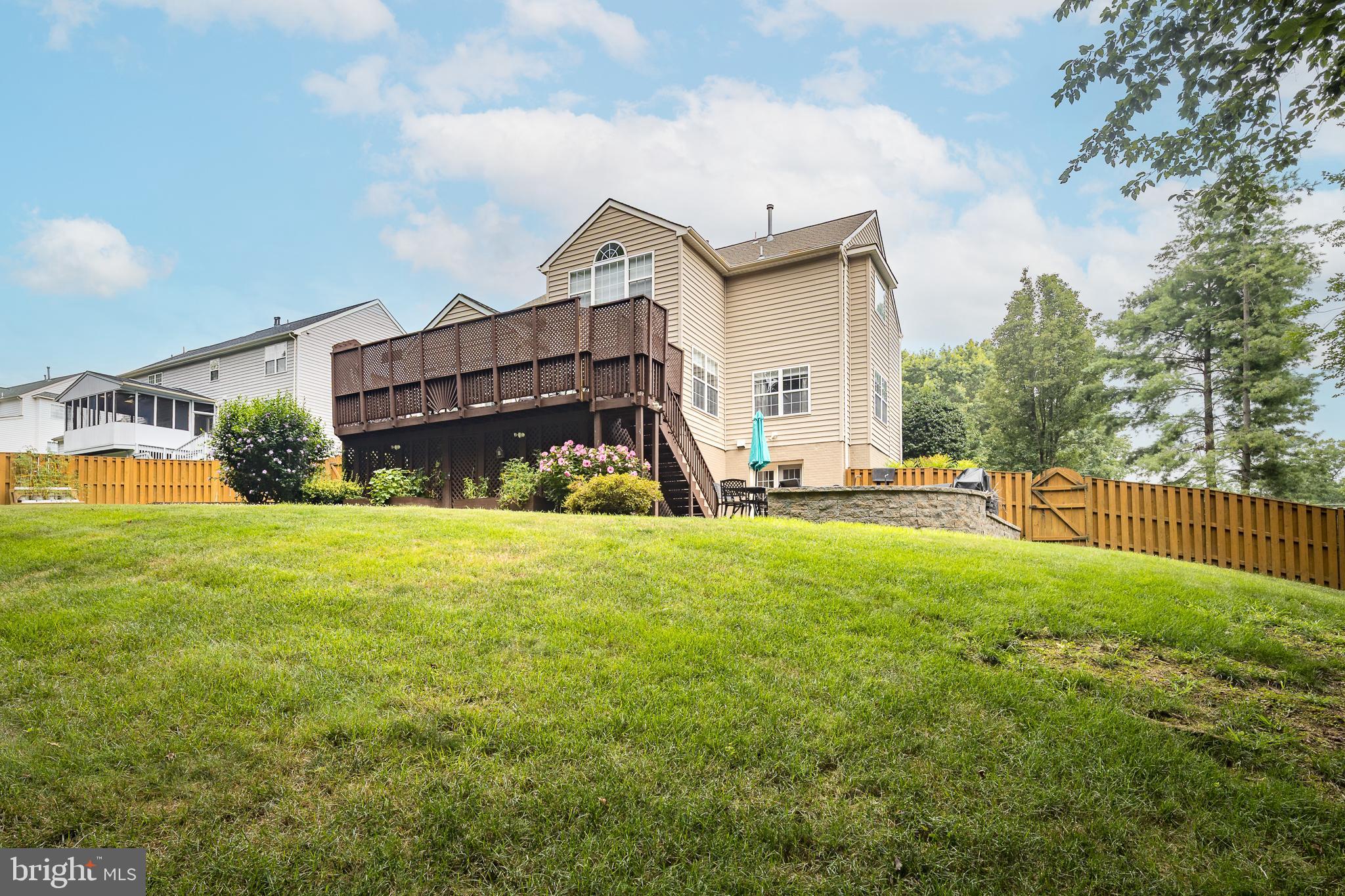 7891 MEADOWGATE DRIVE
