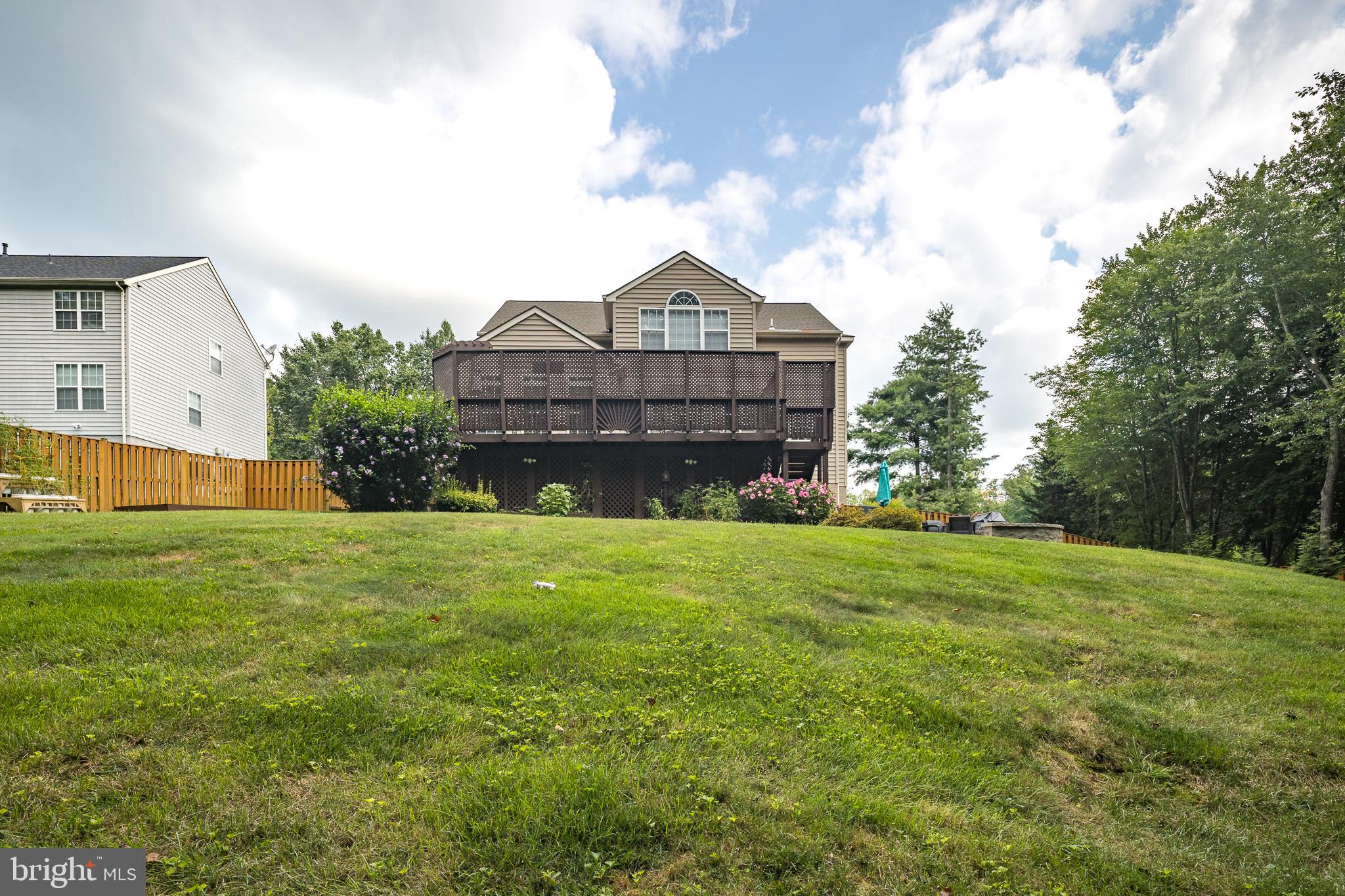 7891 MEADOWGATE DRIVE