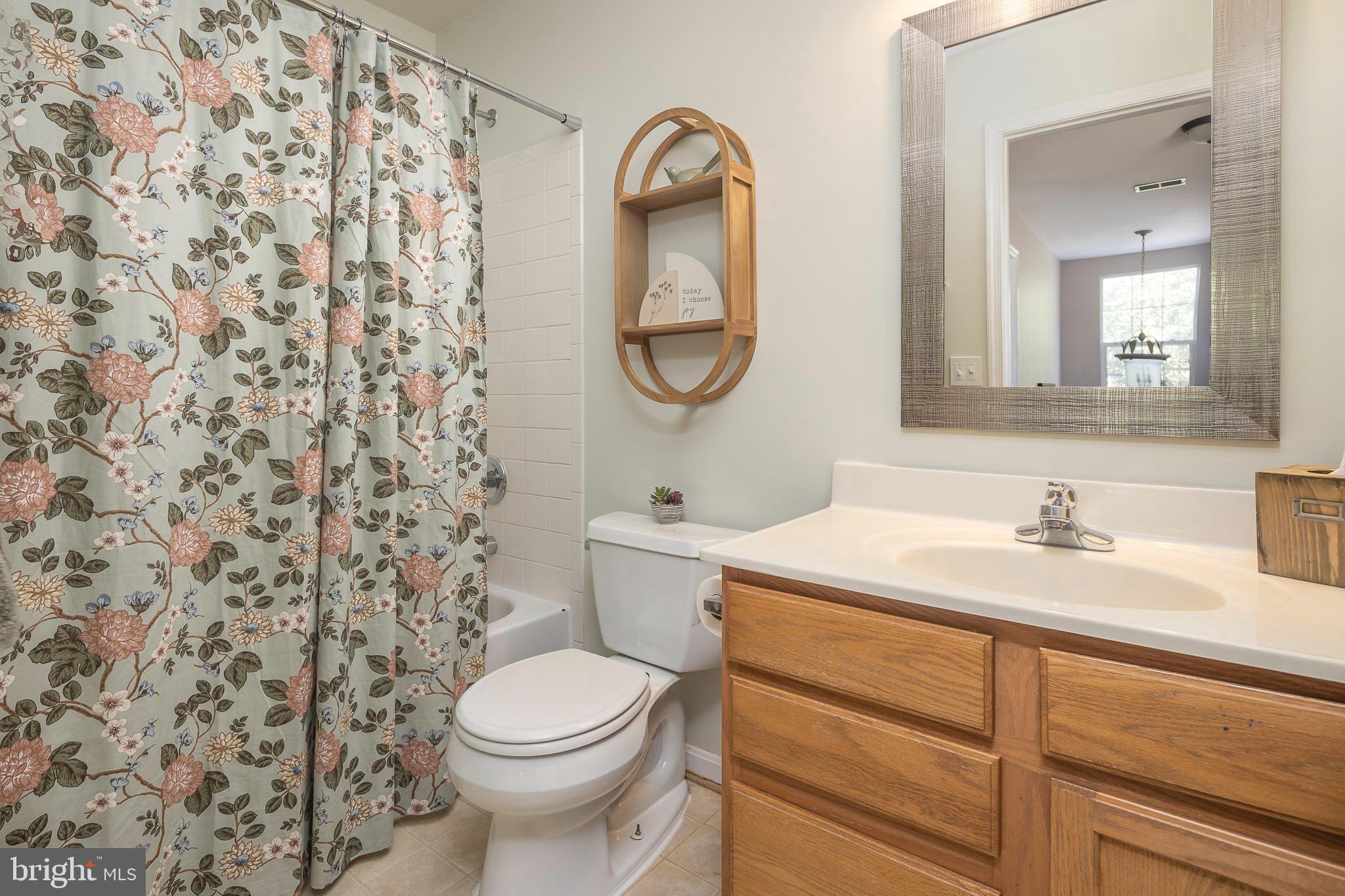 12017 YOUNGTREE COURT