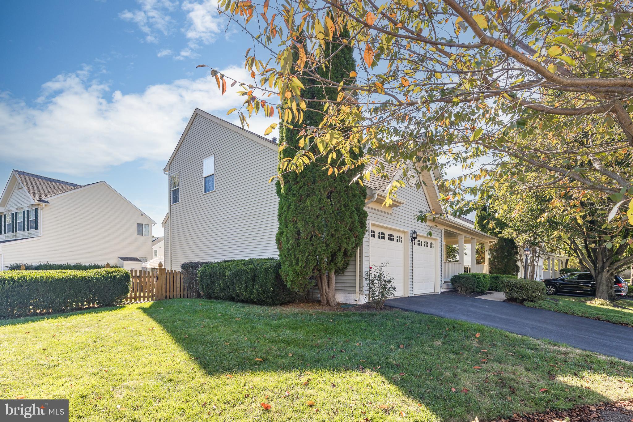 12017 YOUNGTREE COURT