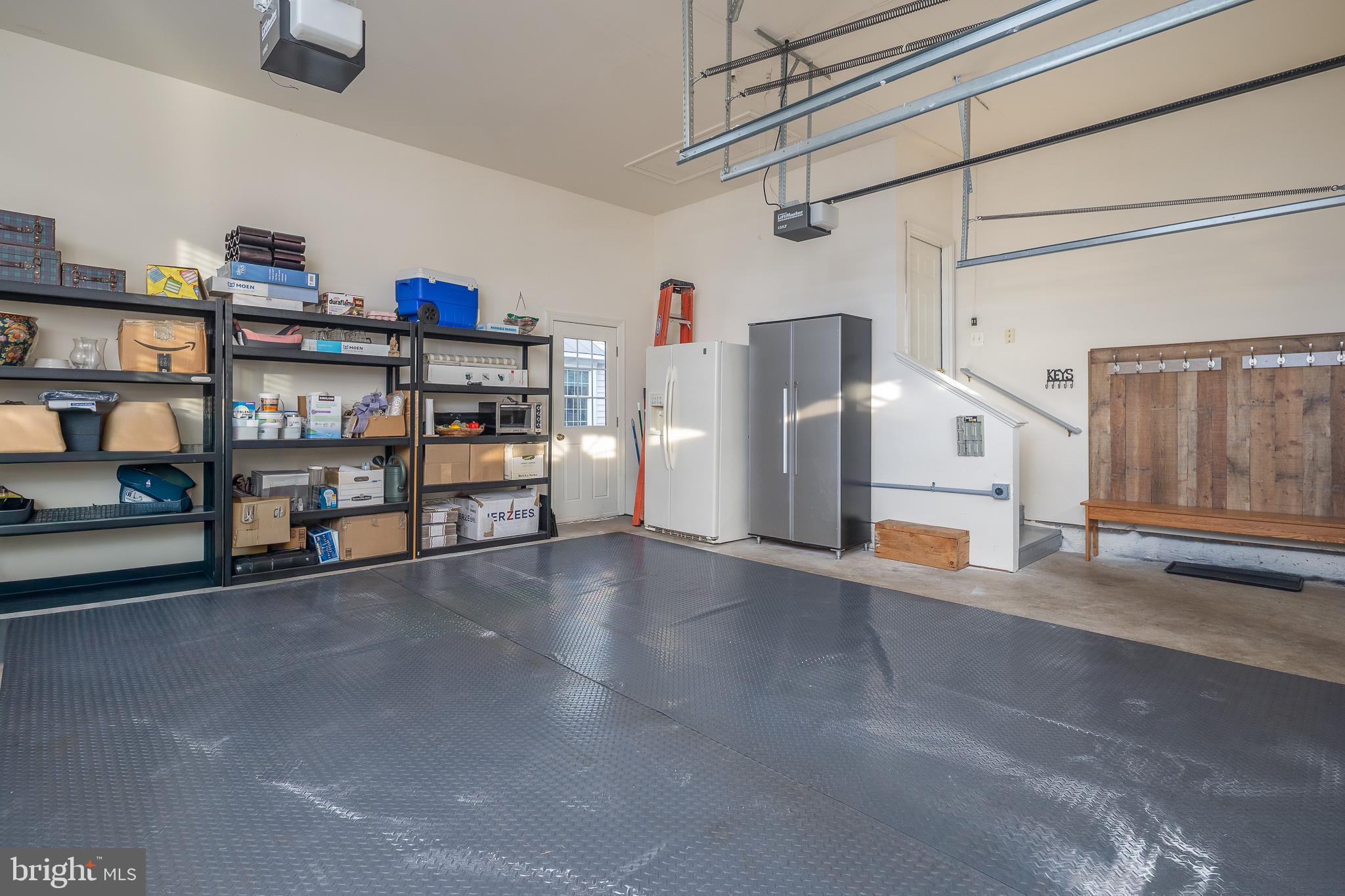 5923 INTERLACHEN COURT