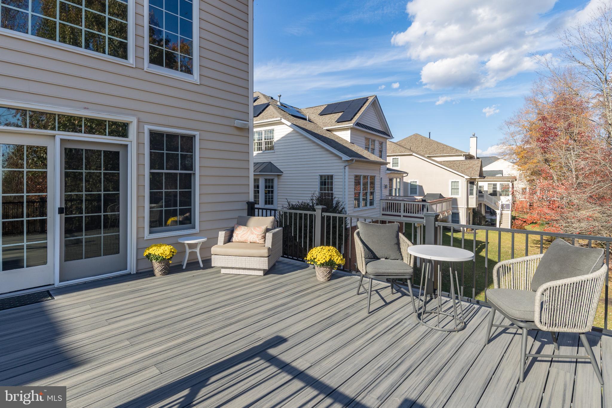 5923 INTERLACHEN COURT