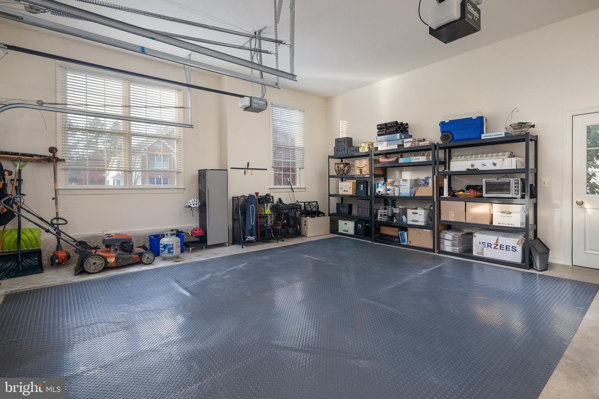 5923 INTERLACHEN COURT