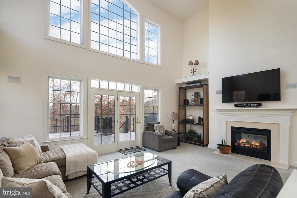 5923 INTERLACHEN COURT