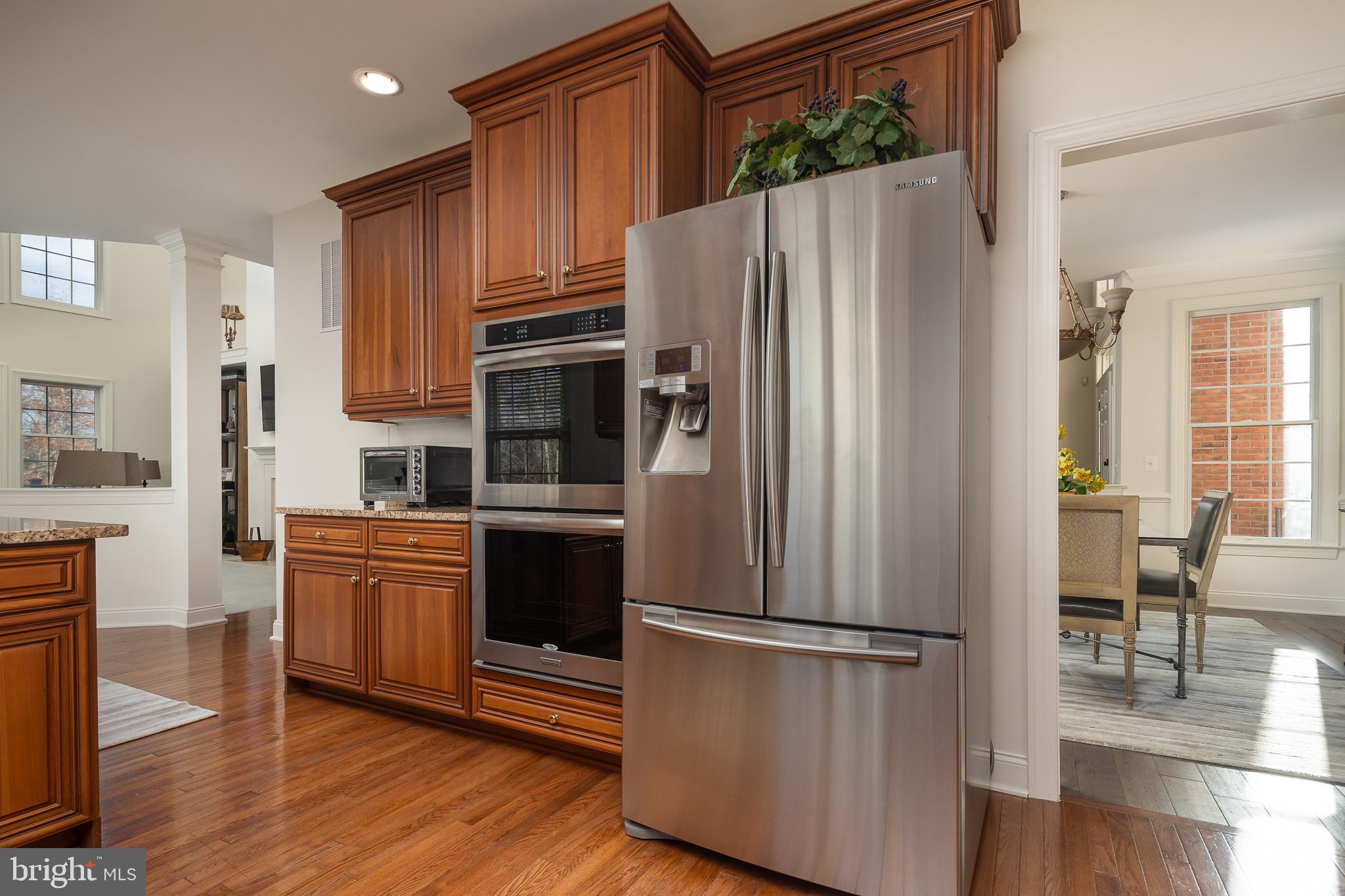 5923 INTERLACHEN COURT