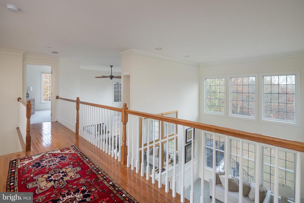 5923 INTERLACHEN COURT