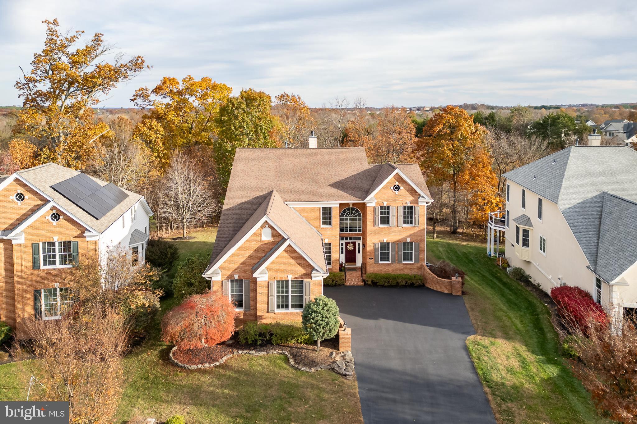 5923 INTERLACHEN COURT