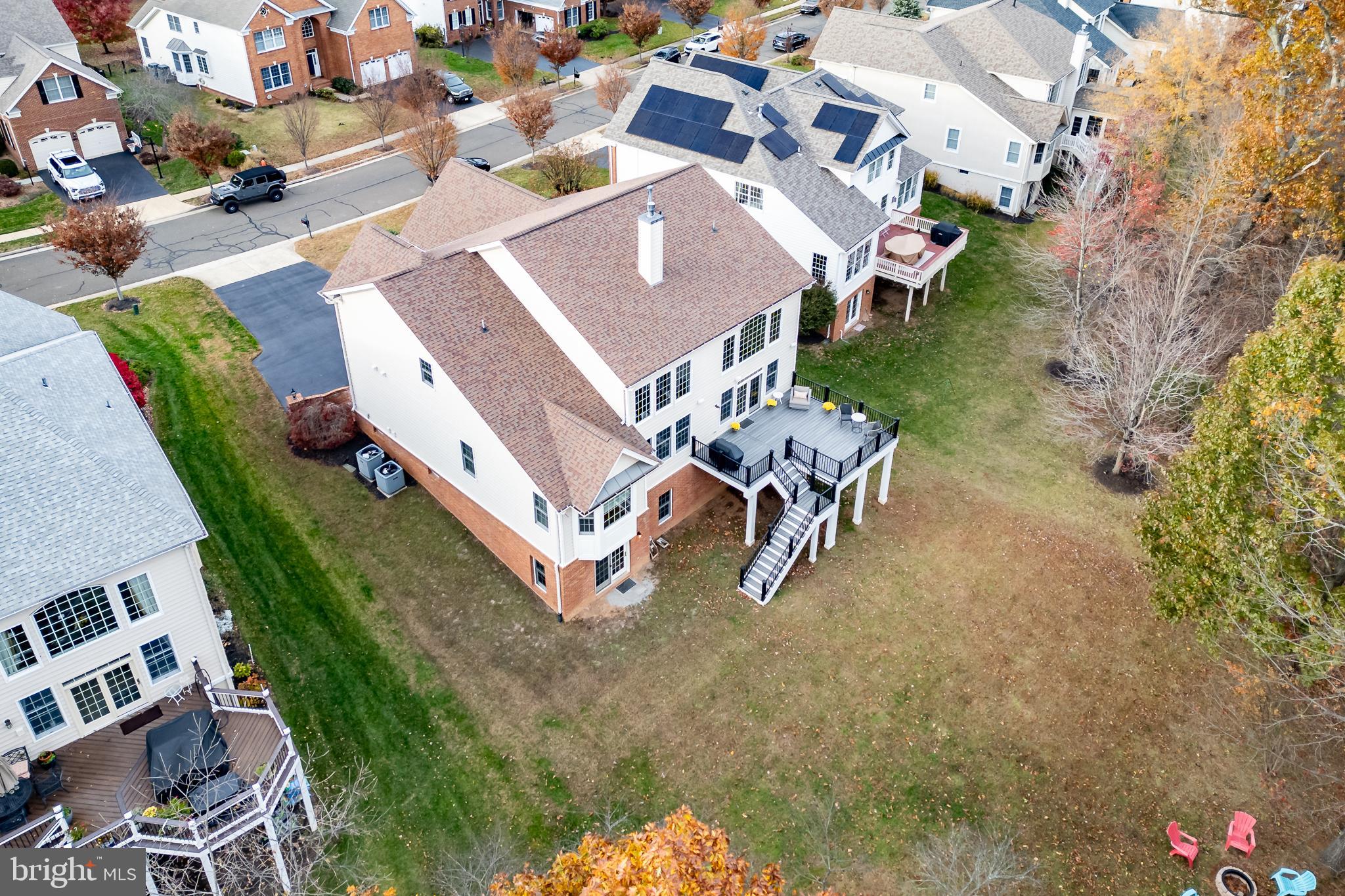 5923 INTERLACHEN COURT