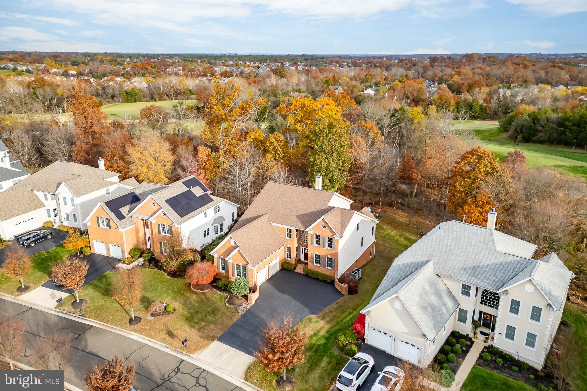 5923 INTERLACHEN COURT