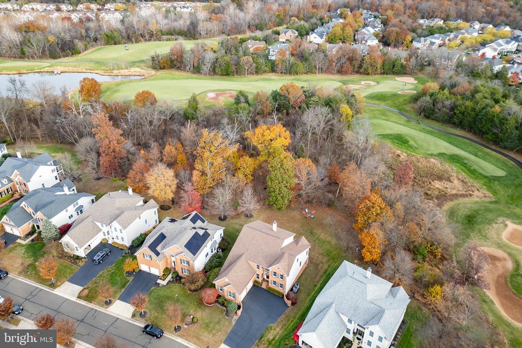 5923 INTERLACHEN COURT
