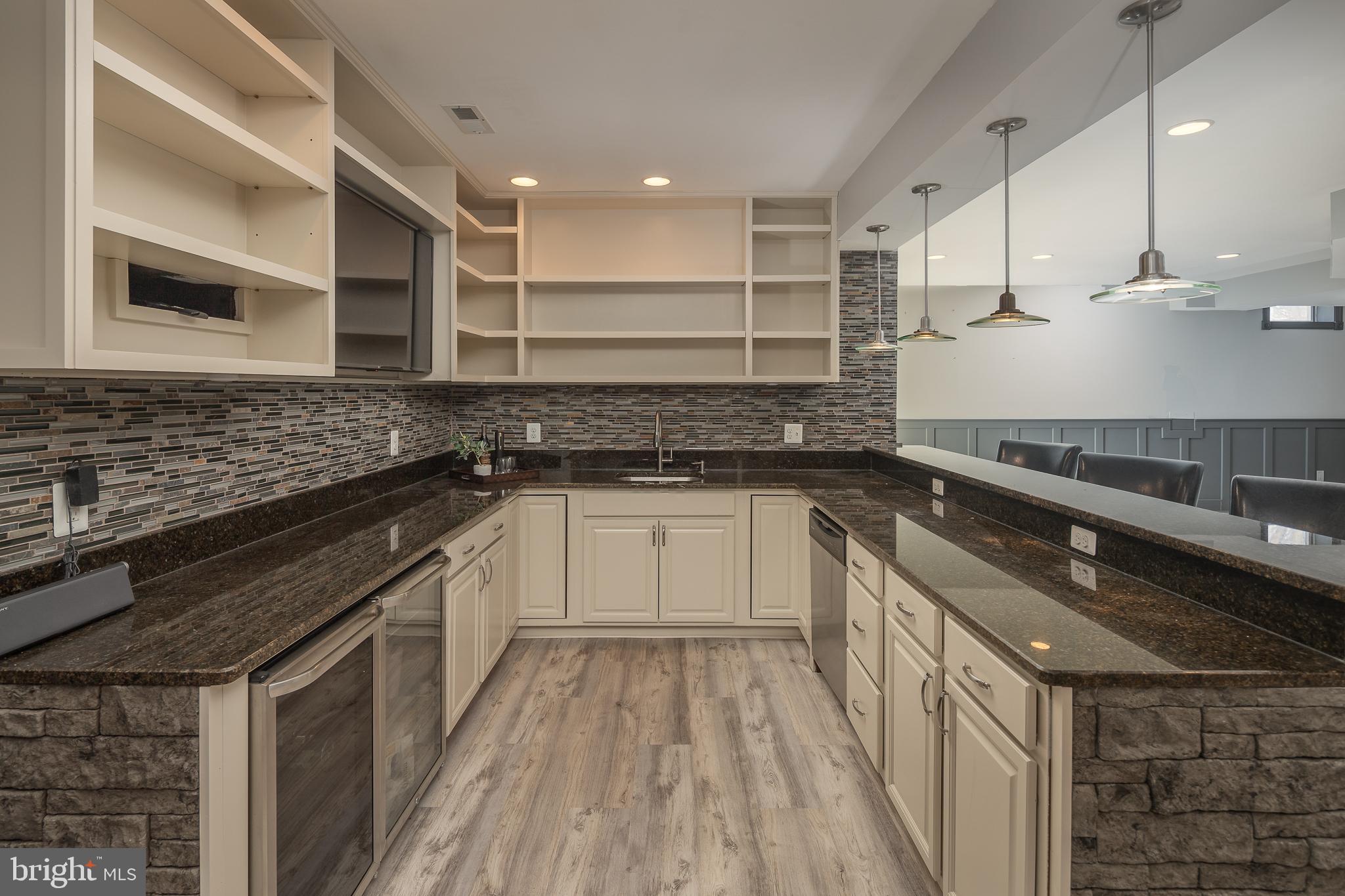 5361 BOWERS HILL DRIVE