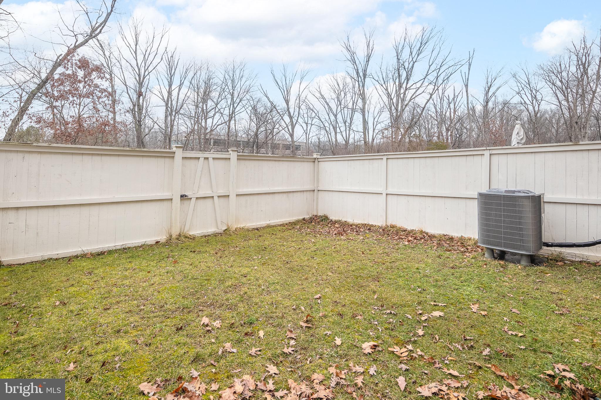 7933 TURTLE CREEK CIRCLE