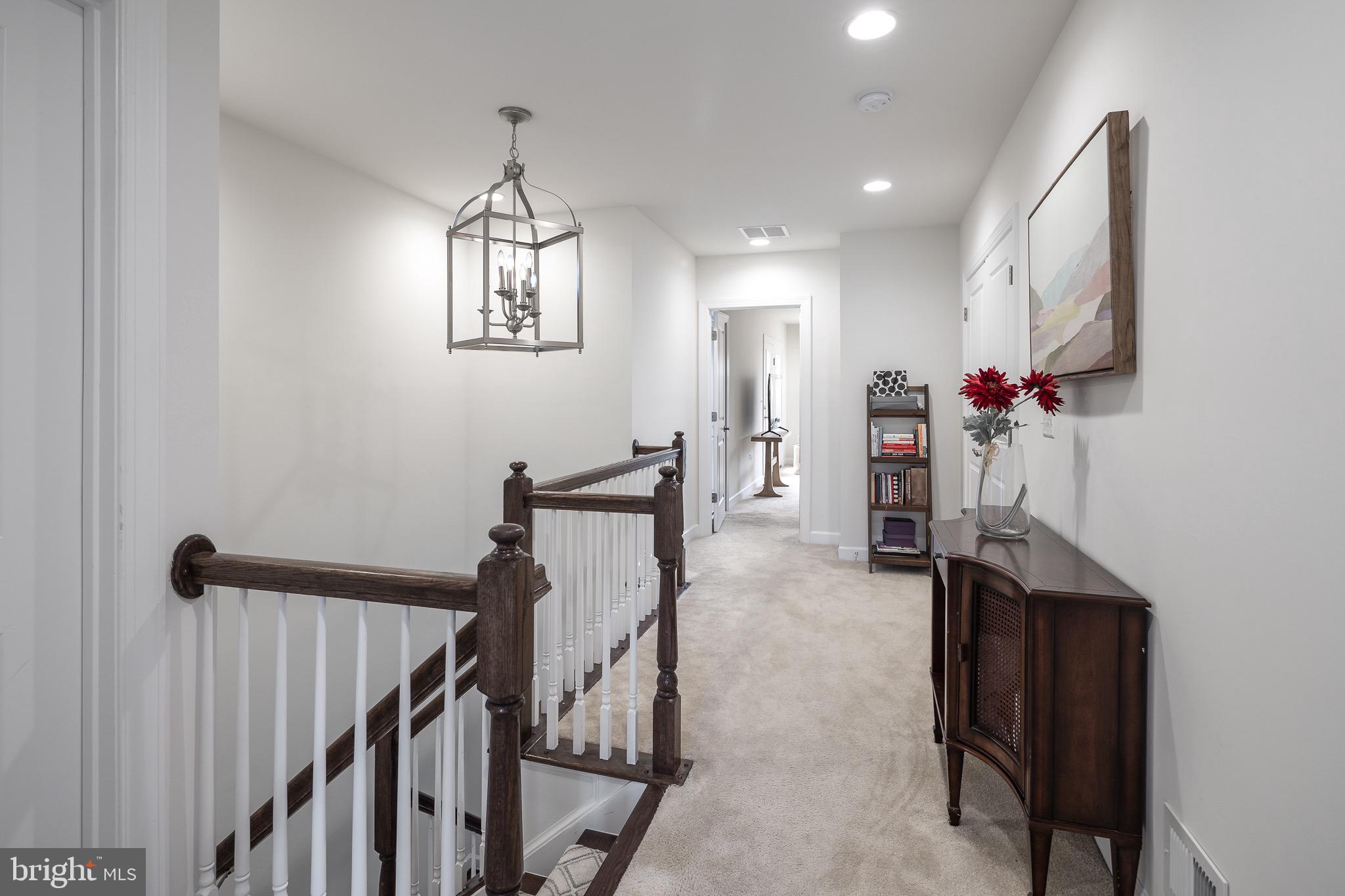 7933 TURTLE CREEK CIRCLE